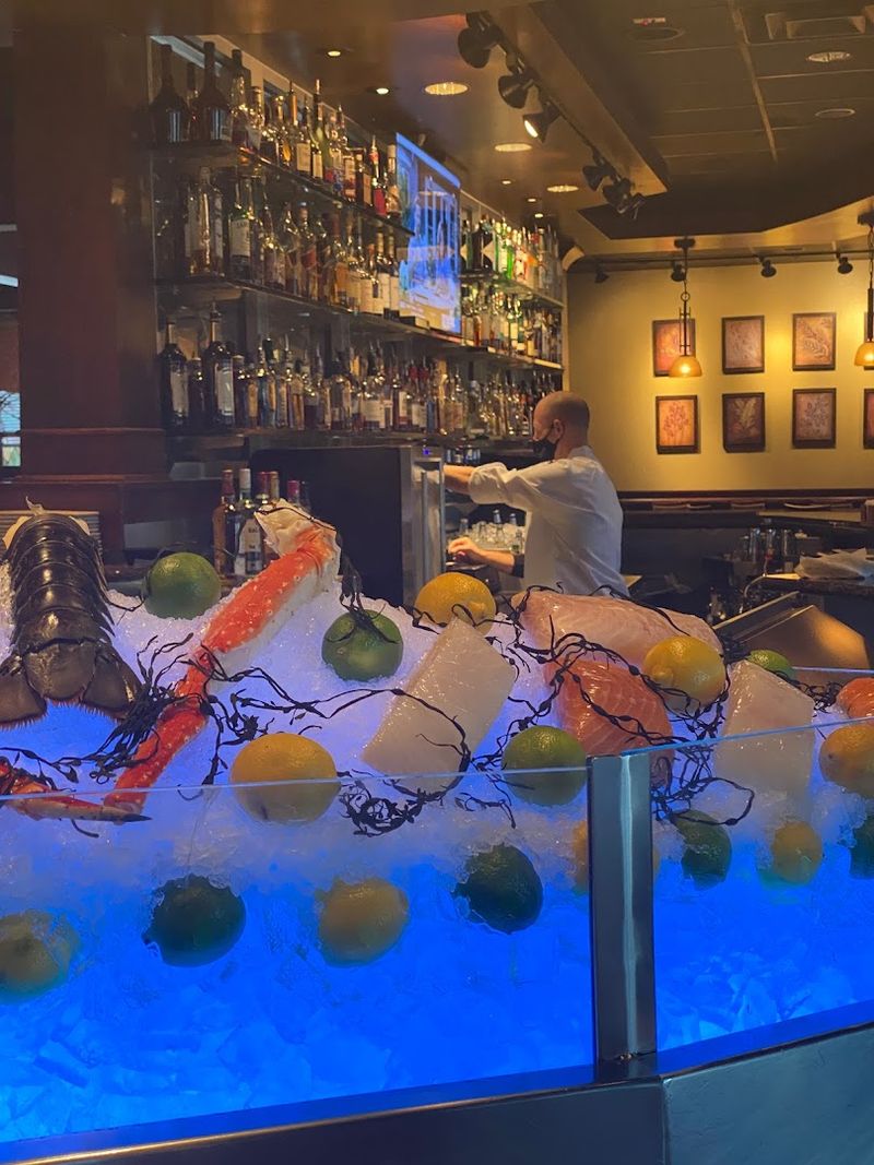 Fresh Seafood Options That Hold Their Own On The Menu