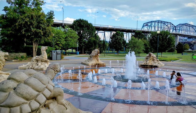 The Interactive Play Fountain Families Keep Coming Back For