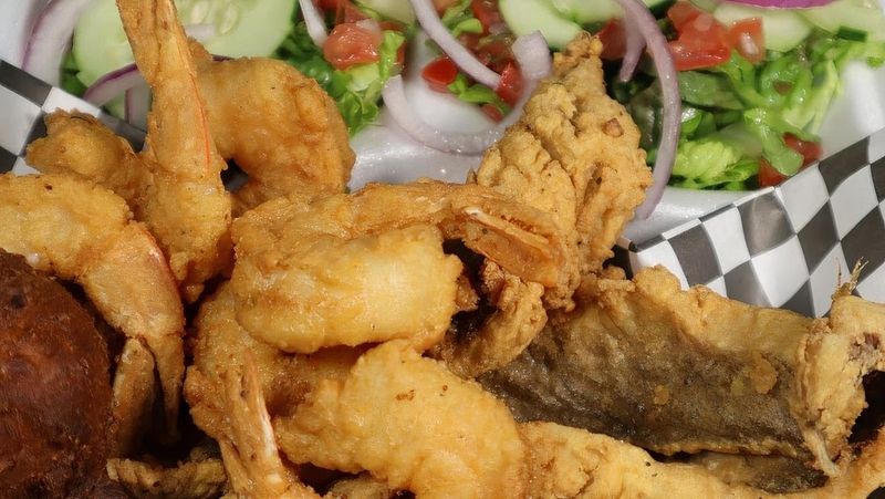 Chef La's Fish Fry Seafood Grill & Catering