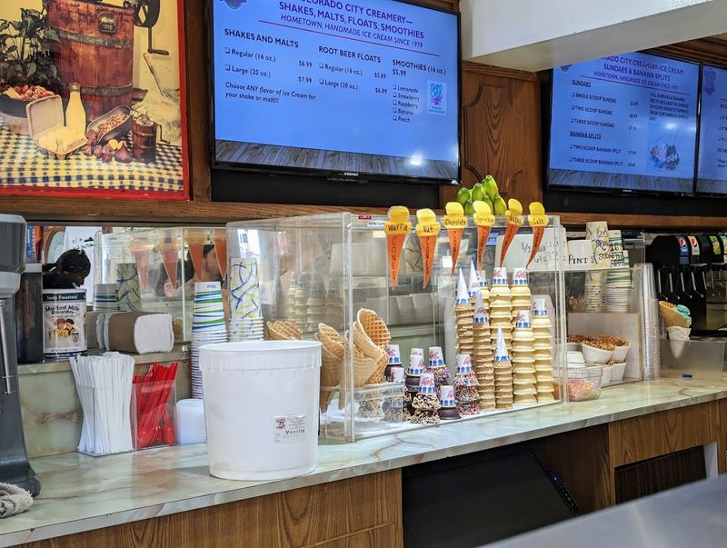 Why Dessert Lovers From All Over Colorado Make The Trip