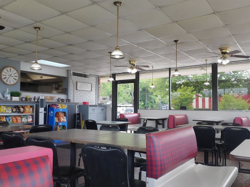 A Community Spot That Has Earned Its Regulars