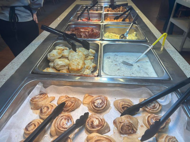 A Homestyle Buffet Inspired By Ohio's Amish Country