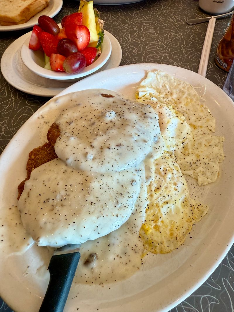 The Menu Sticks To Time-Tested Diner Favourites