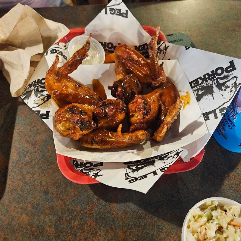 Smoked Wings That Surprise First-Time Visitors