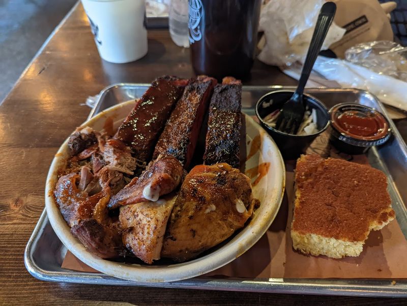 Why These Ribs Command A Pilgrimage