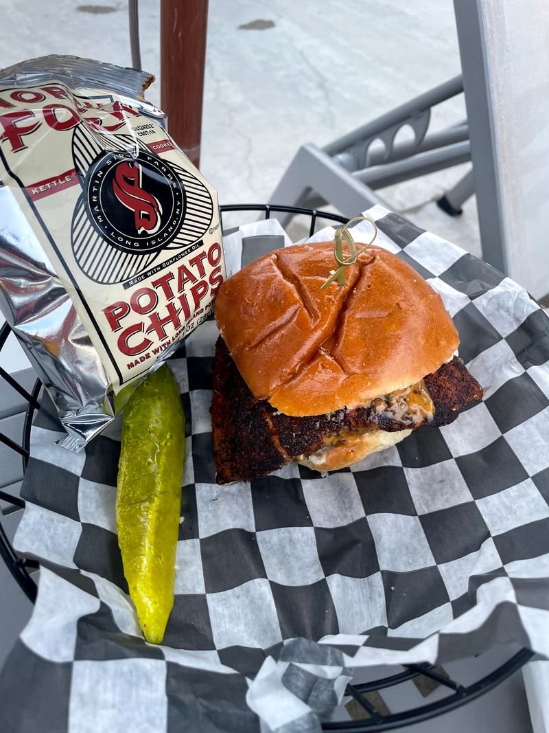 Sandbar Bills Bar And Grille