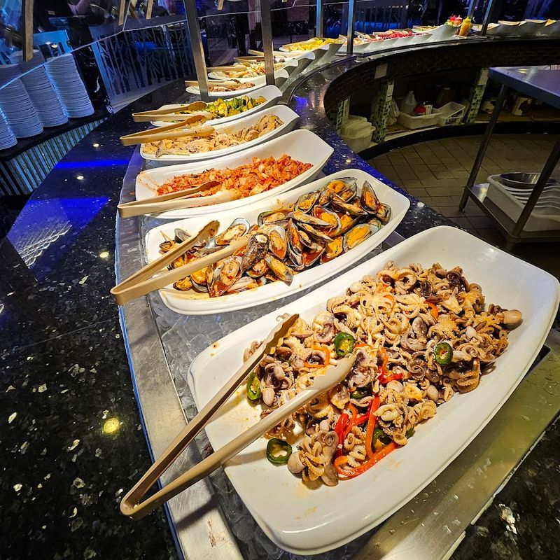 100's Seafood Grill Buffet