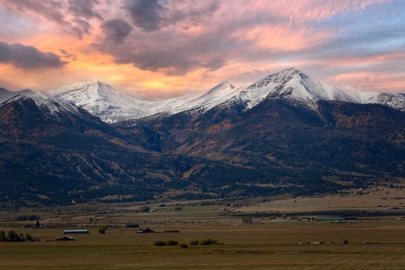 A Quiet, Scenic Getaway Surrounded By The Sangre De Cristo Mountains