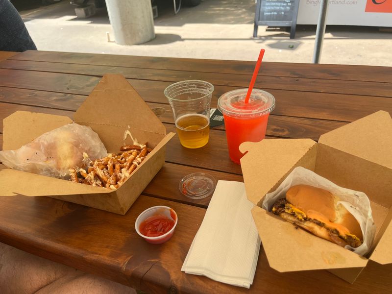 Portions Stay Balanced And Focused