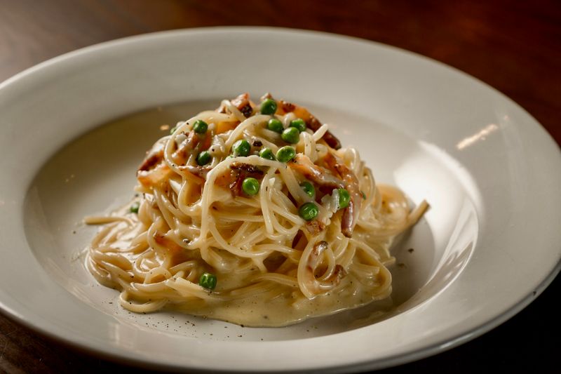 An Old-School Italian-American Menu That Doesn't Cut Corners