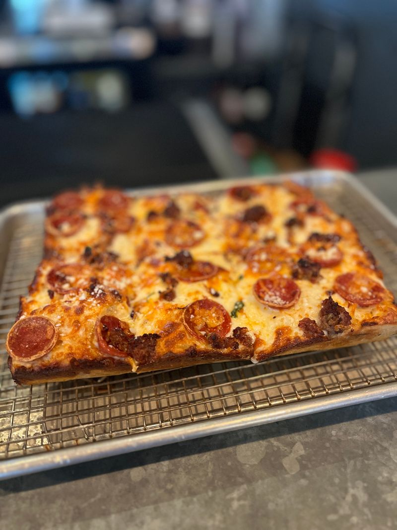 Decoding The Detroit-Style Geometry