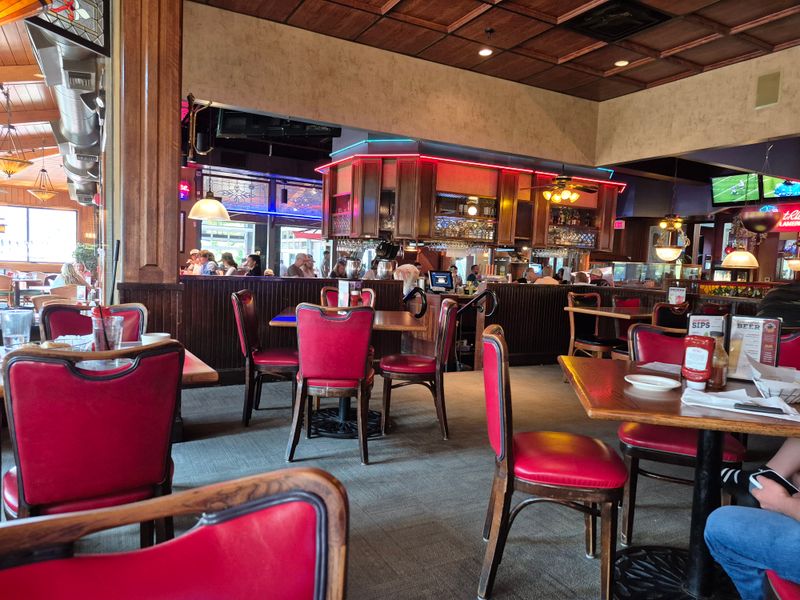 Service With Timing, Not Theater