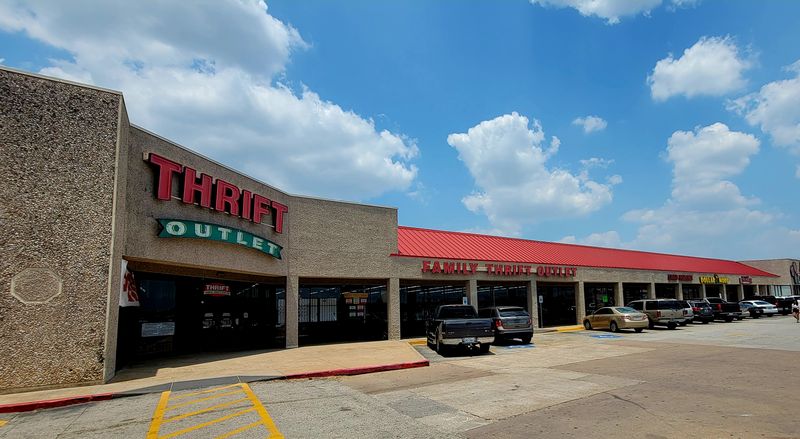 Family Thrift Center Outlet