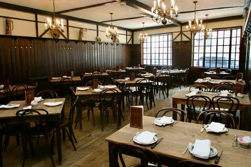 Peter Luger Steak House, New York