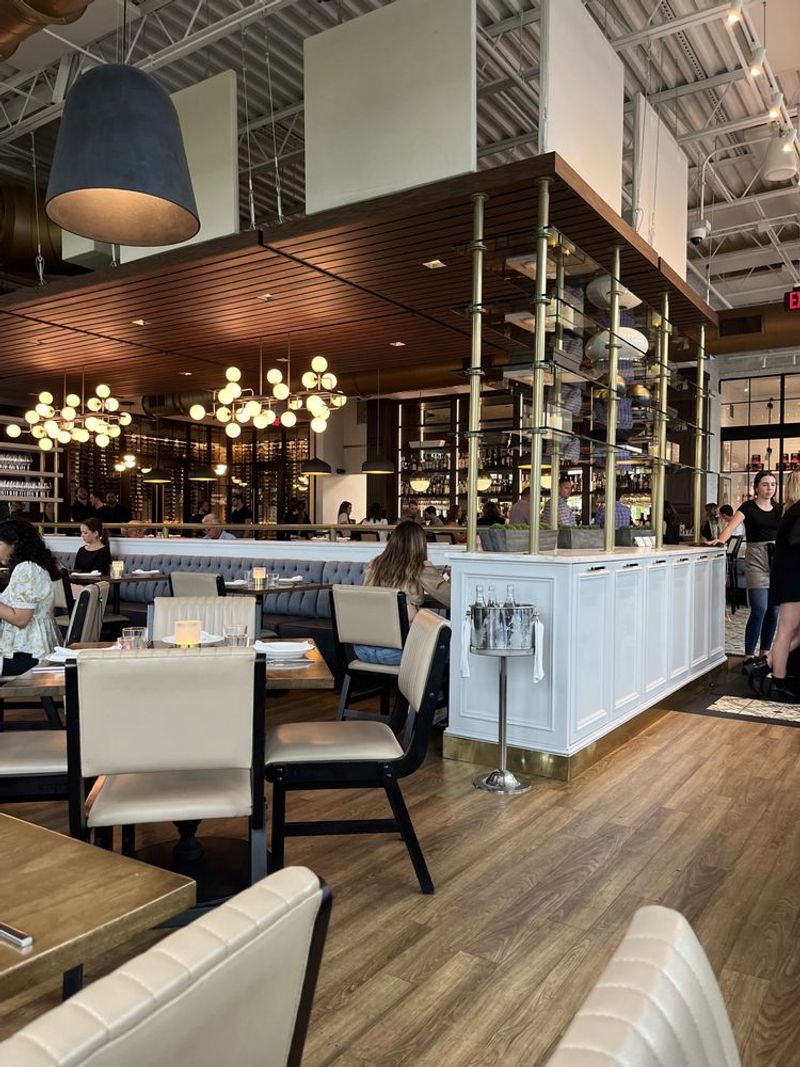 A Stylish Italian Dining Experience That Turns Heads In Tampa