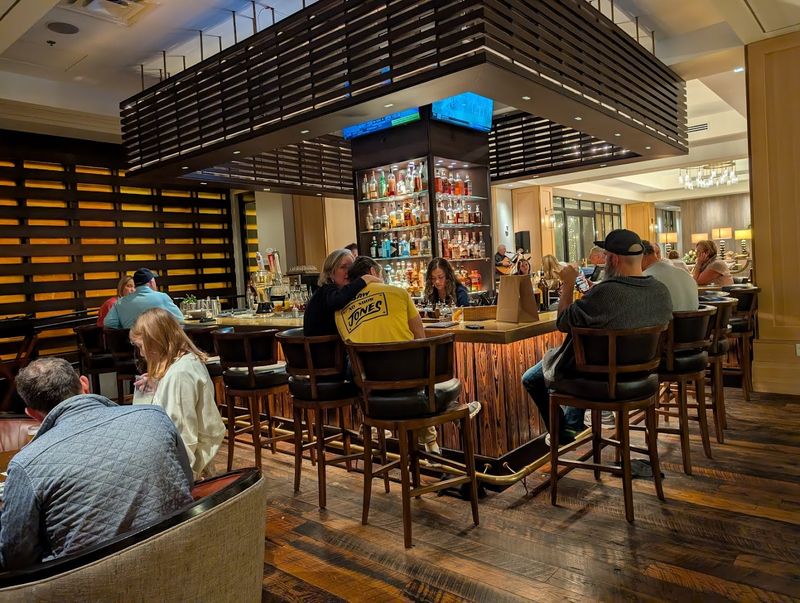 Service That Balances Finesse And Heart