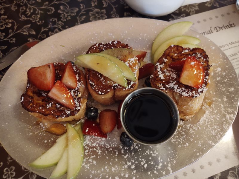 French Toast With A Local Following