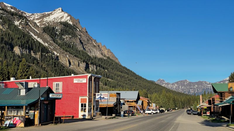 A Tiny Mountain Town Tucked Near Yellowstone's Northeast Gate