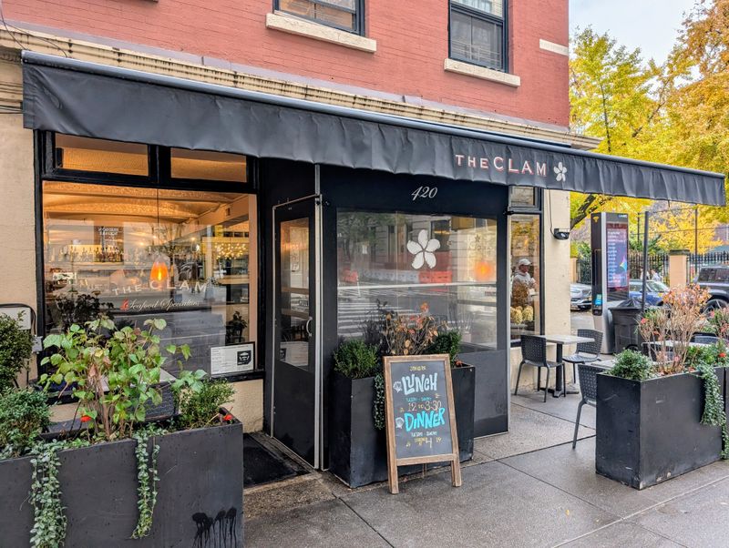 The Clam — New York City