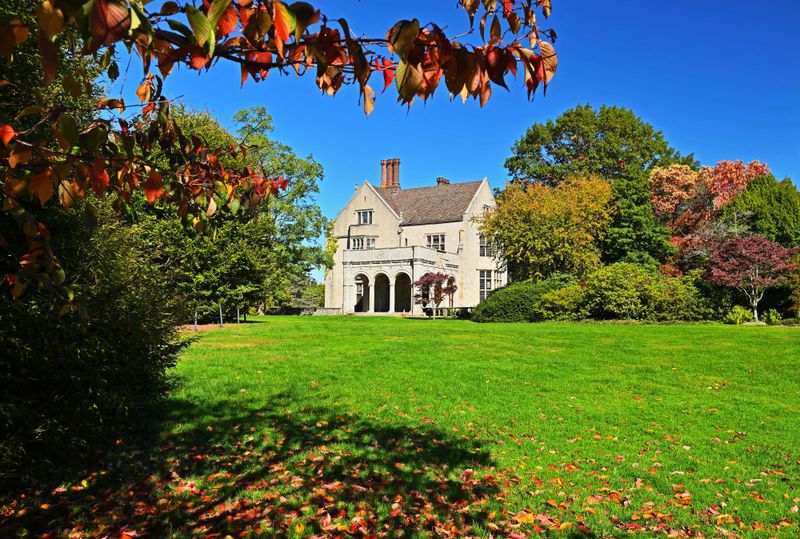 Where Elegance Breathes Through The Green