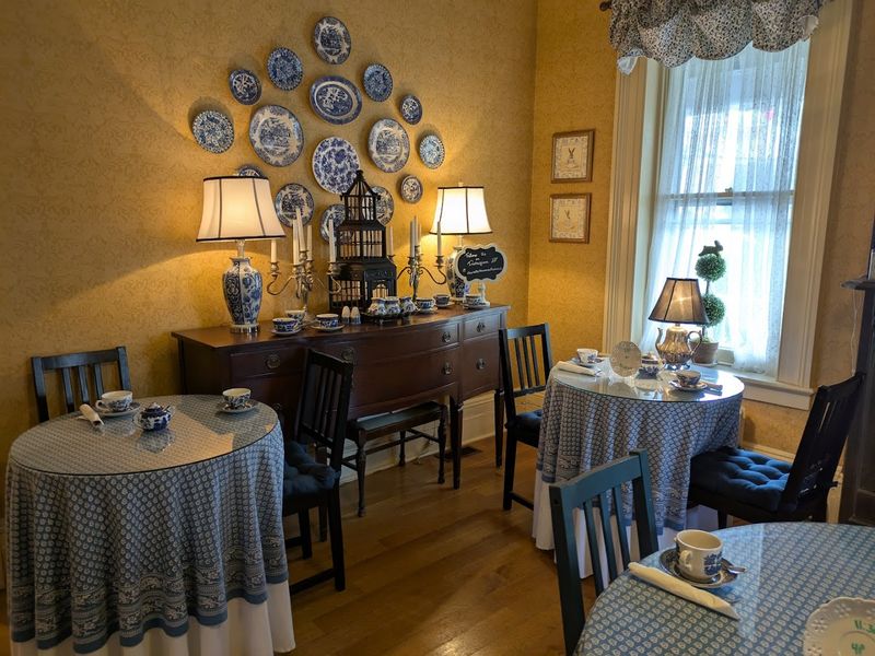 Vintage Tea & Cake Company