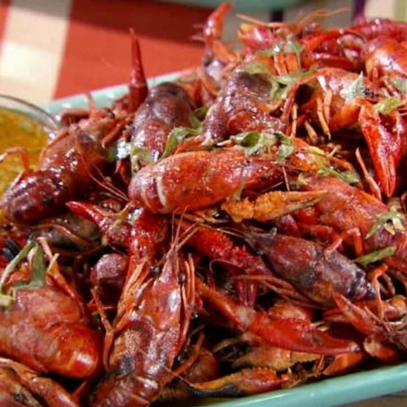 Shrimp Boils And Platters Meant For Passing