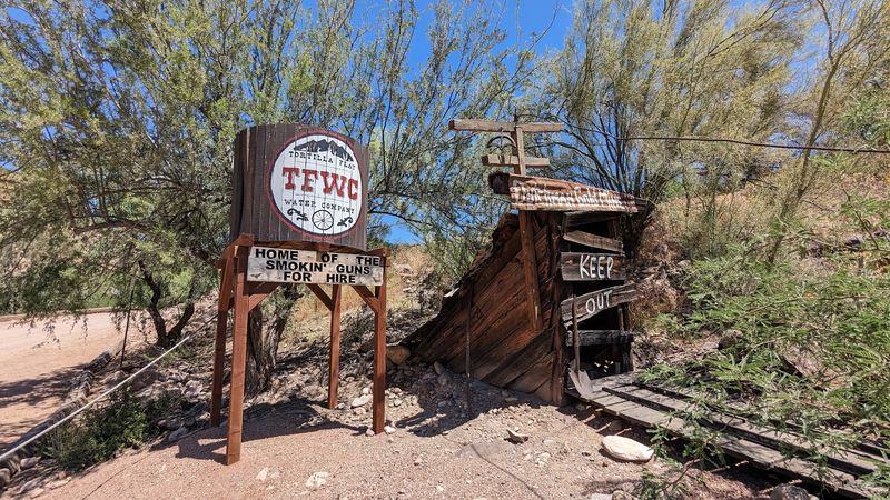 A Ghost Town With Life