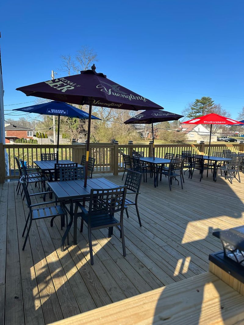 Ramsey Grill – 845 B McArthur St, Manchester, TN 37355