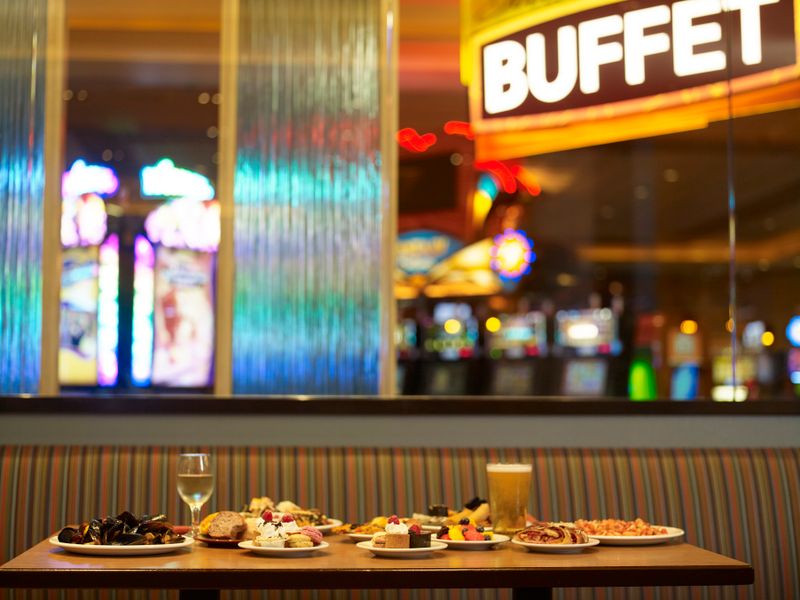 Pasta And Made-To-Order Stations Keep It Fresh