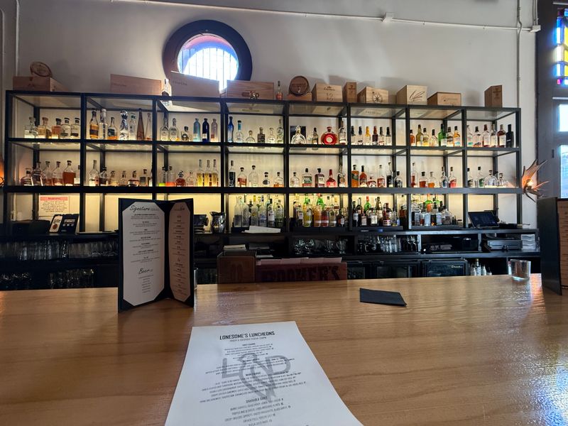 Frontier Elegance With A Knoxville Accent