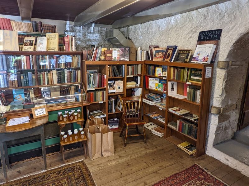 A Maze Of Books At Baldwin's Book Barn