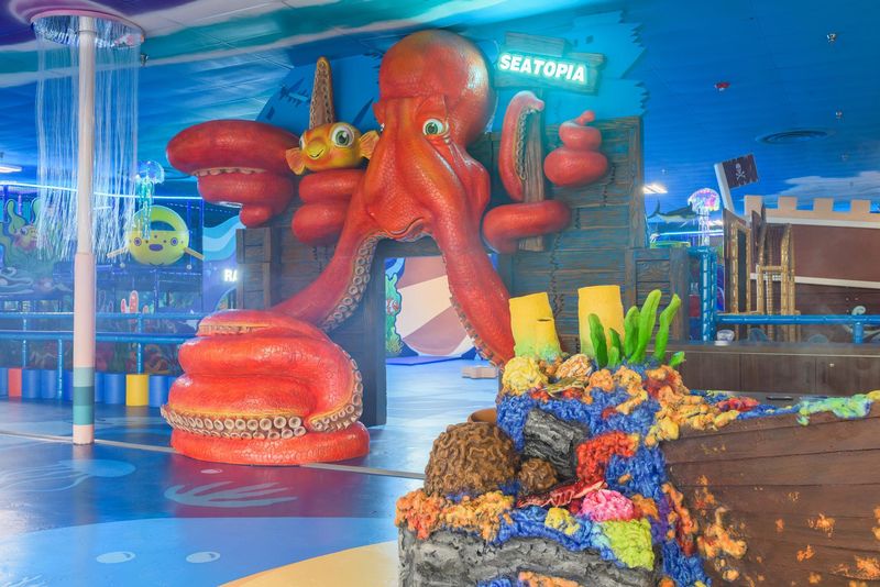 An Arrival That Sets The Tone