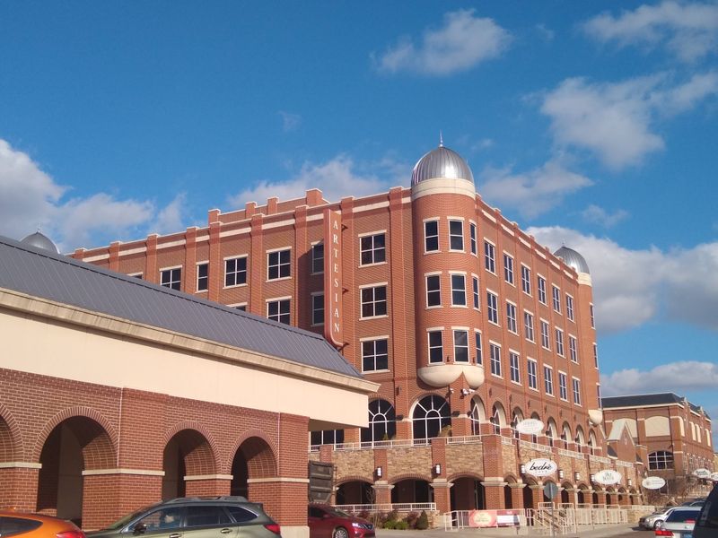 Sulphur's Crystal Shops: A Hidden Gem For Collectors