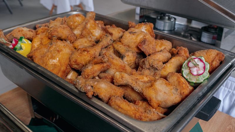 The All-You-Can-Eat Chicken Dinner Made This Place Famous