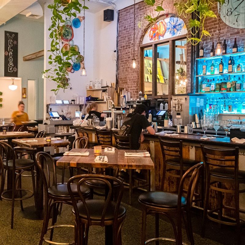 A Neighborhood Gem That Understands Comfort Food