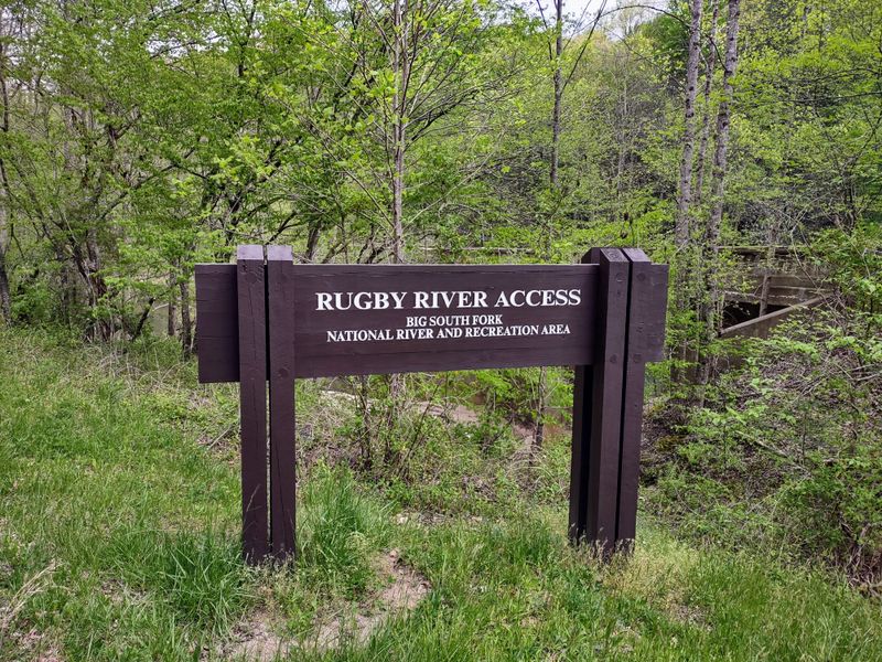 A Stroll Down Laurel Dale Road At Unhurried Speed