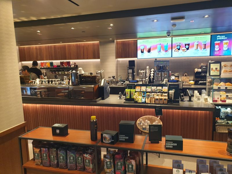 Seasonal Toppings That Nudge Sweet Into Clever