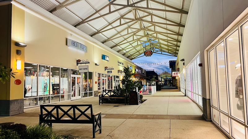 Why Philadelphia Premium Outlets Is Bigger Than Your Average Outlet Mall