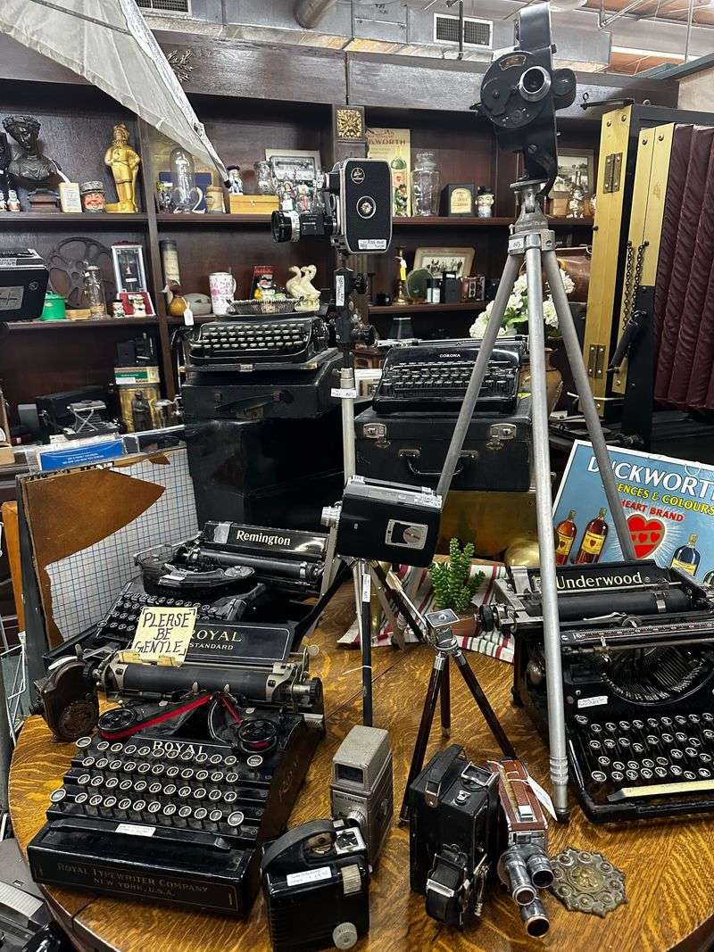 How To Navigate Montgomery Street Like A Pro