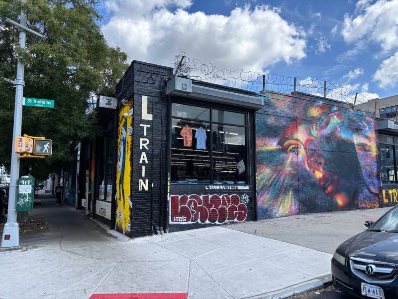 L-Train Vintage Warehouse