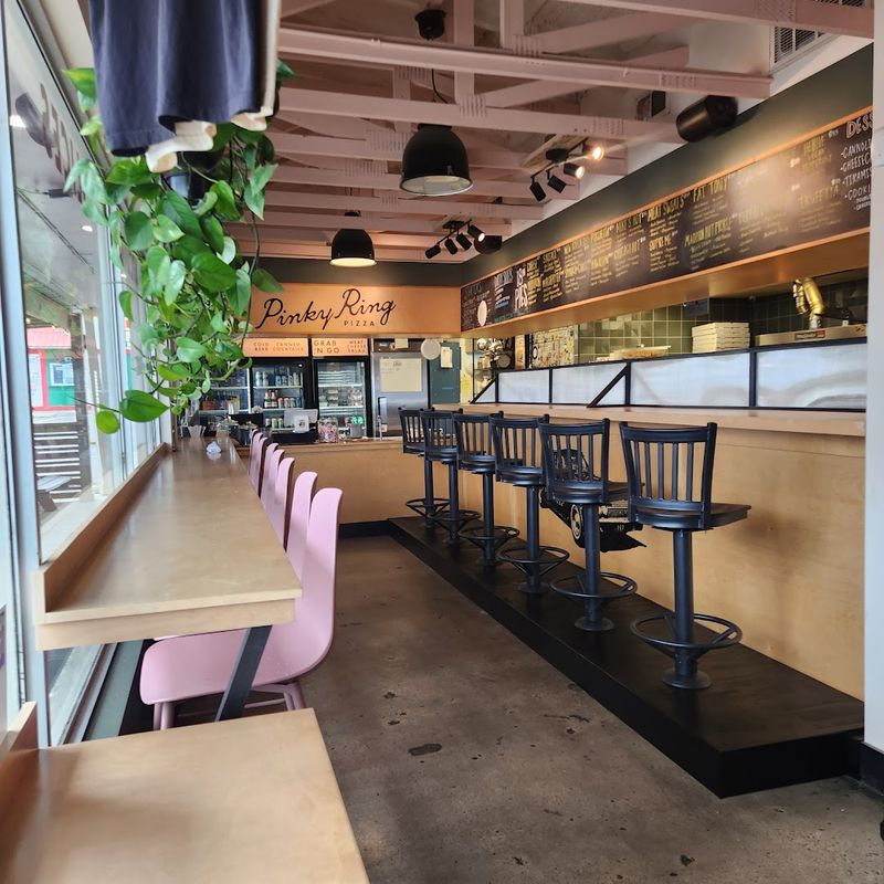 Pinky Ring Pizza