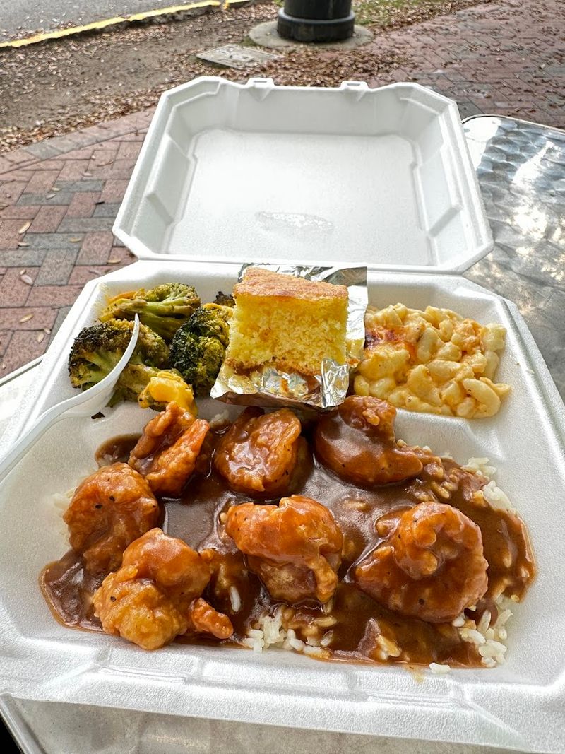 2 Chefs Gullah Geechee Soul Food Restaurant