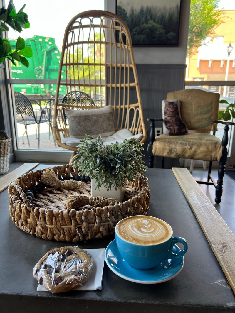 The Coffee Bar Operates Like A Traditional Café