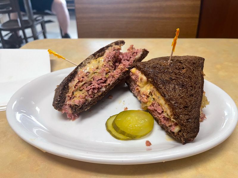 Edelweiss' European Sandwiches: A Flavorful Journey