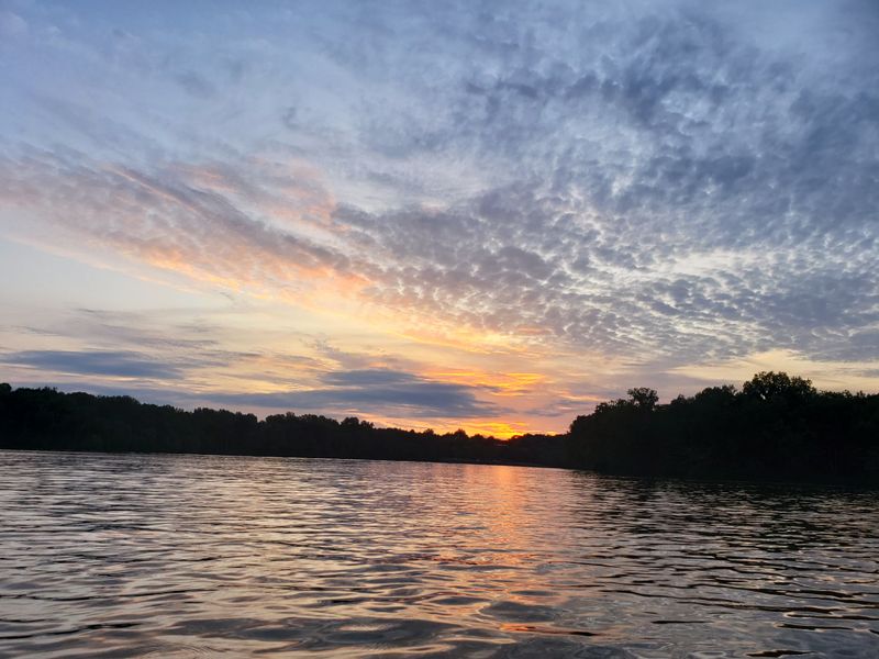 Evenings That Linger Longer Than Plans