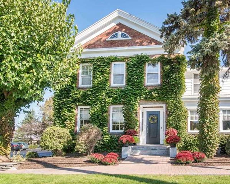 Families, Reunions, And The Long Table