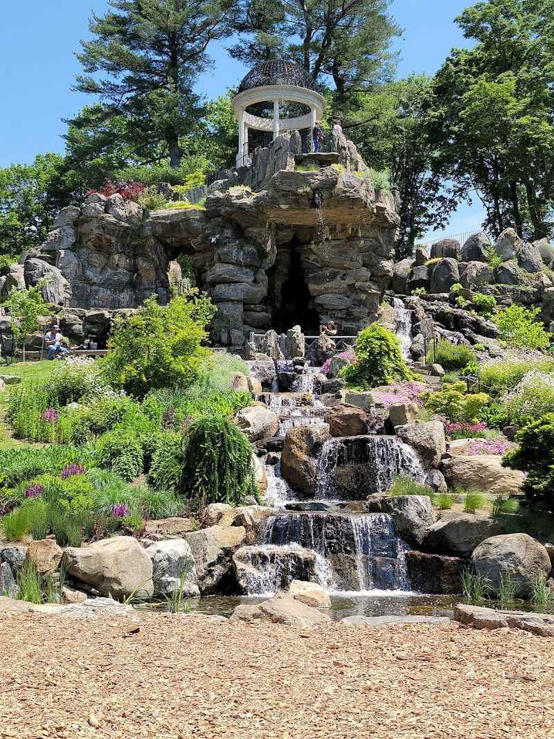 Stairs To Sky: The Temple Of Love