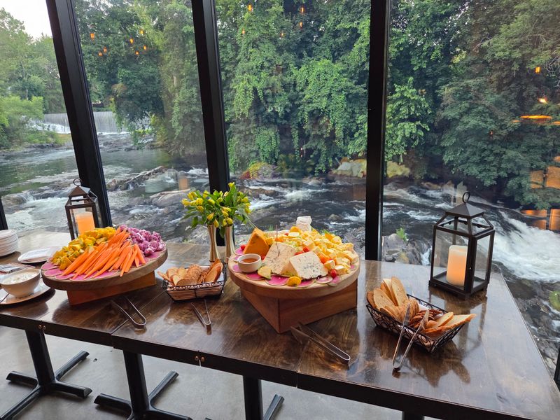 Meet The Roundhouse And Find Your Bearings