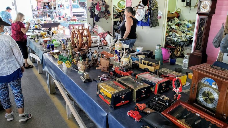 Thousands Of Vendors On 35 Acres — A Shopper's Paradise
