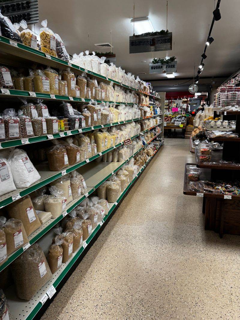 Bulk Foods And Pantry Staples That Stock Local Kitchens